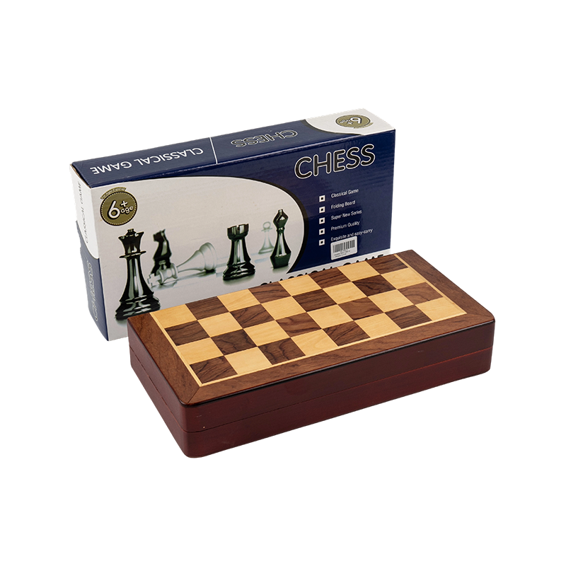 Ensemble d'échecs vintage grand